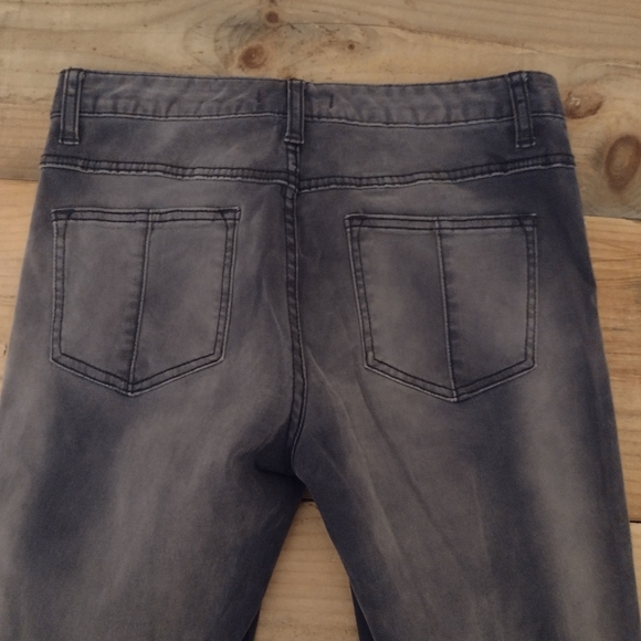 Free People Mid Rise Moto Jeans - Picture 4 of 11